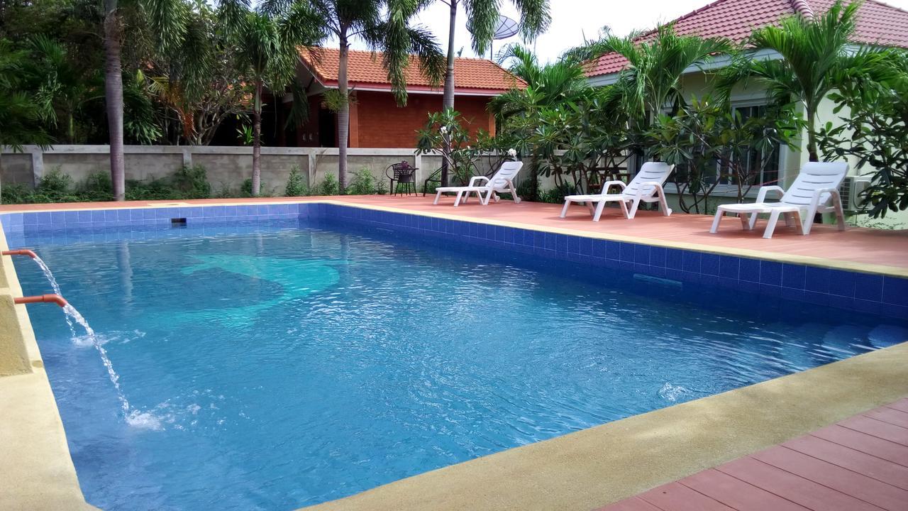 Pat'S Hideaway Bungalows Rayong Exterior photo