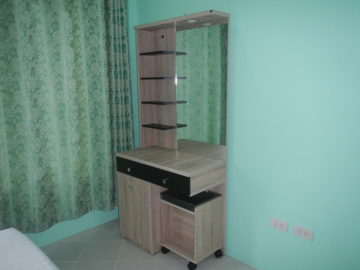 Pat'S Hideaway Bungalows Rayong Exterior photo